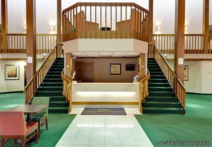 Clarion Inn Merrillville Interior photo